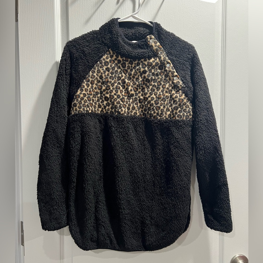 Pink Lily Black Textured Knitwear